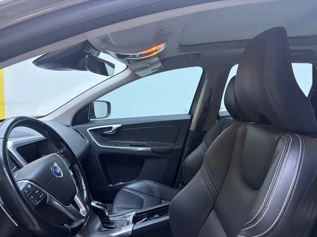 Volvo XC60 T5 AWD Smart Control