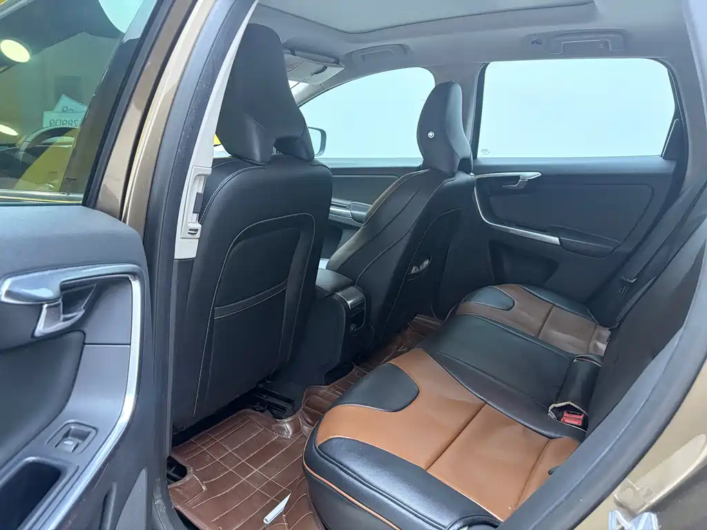 Volvo XC60 T5 AWD Smart Control