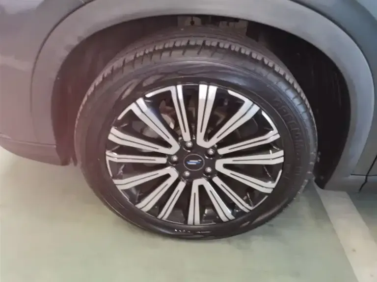 Changan Oshan X5 1.5 T DCT Distinguished