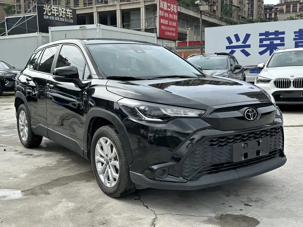 Frontlander 2.0 L CVT Leading