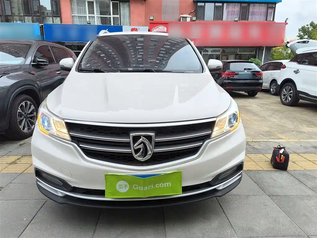 Baojun 730 宝骏730 2019款 1.5 T CVT时尚型 7座 国V