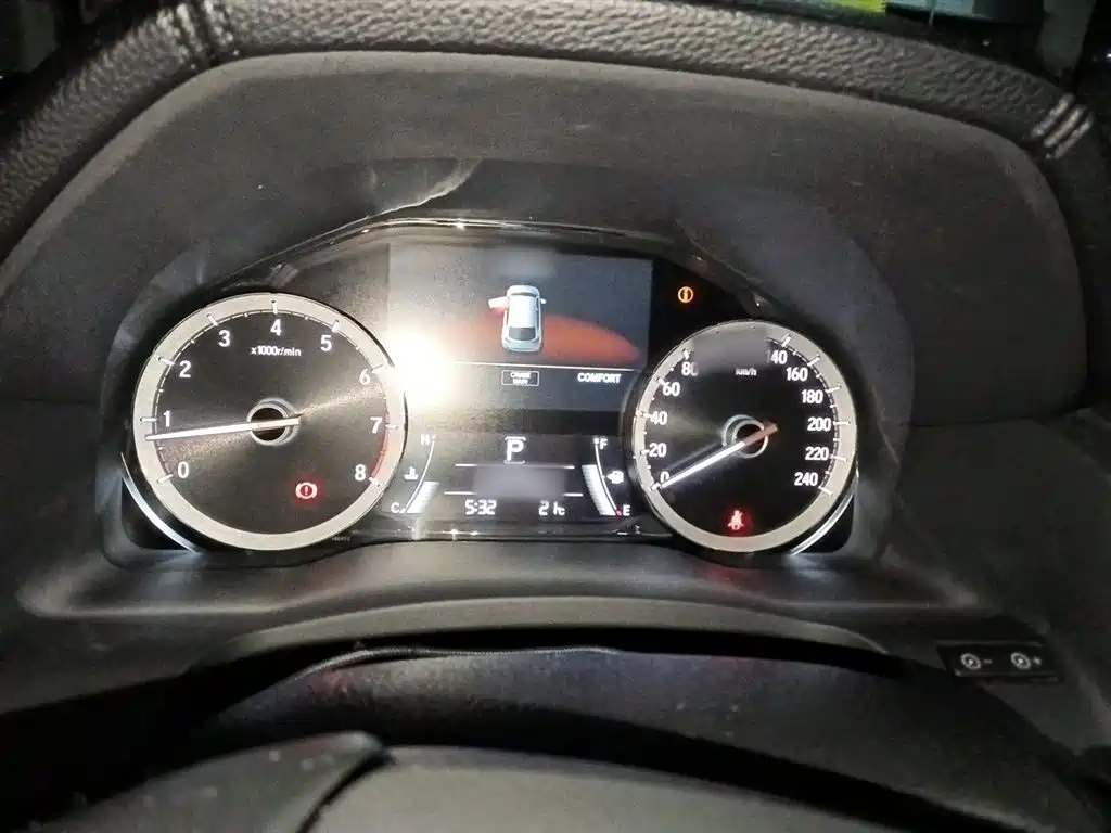 Honda UR-V 370 TURBO 4 WD Premium CN-V