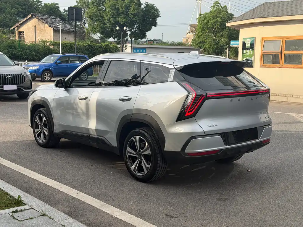 Boyue L 4 th Gen 1.5 TD DCT Mountains Rivers