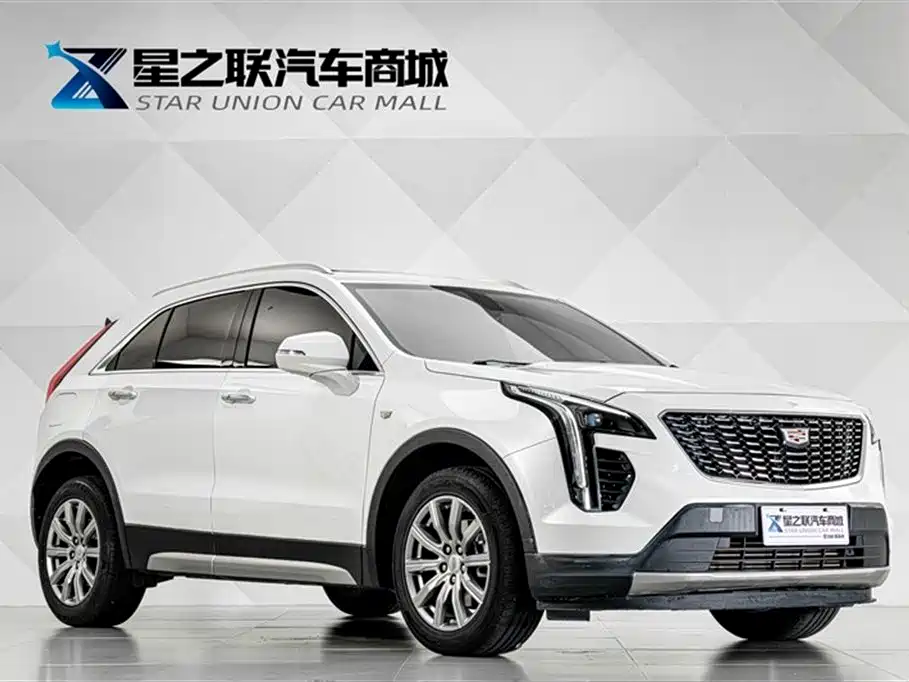 Cadillac XT4 Facelift 28 T 2 WD Leading