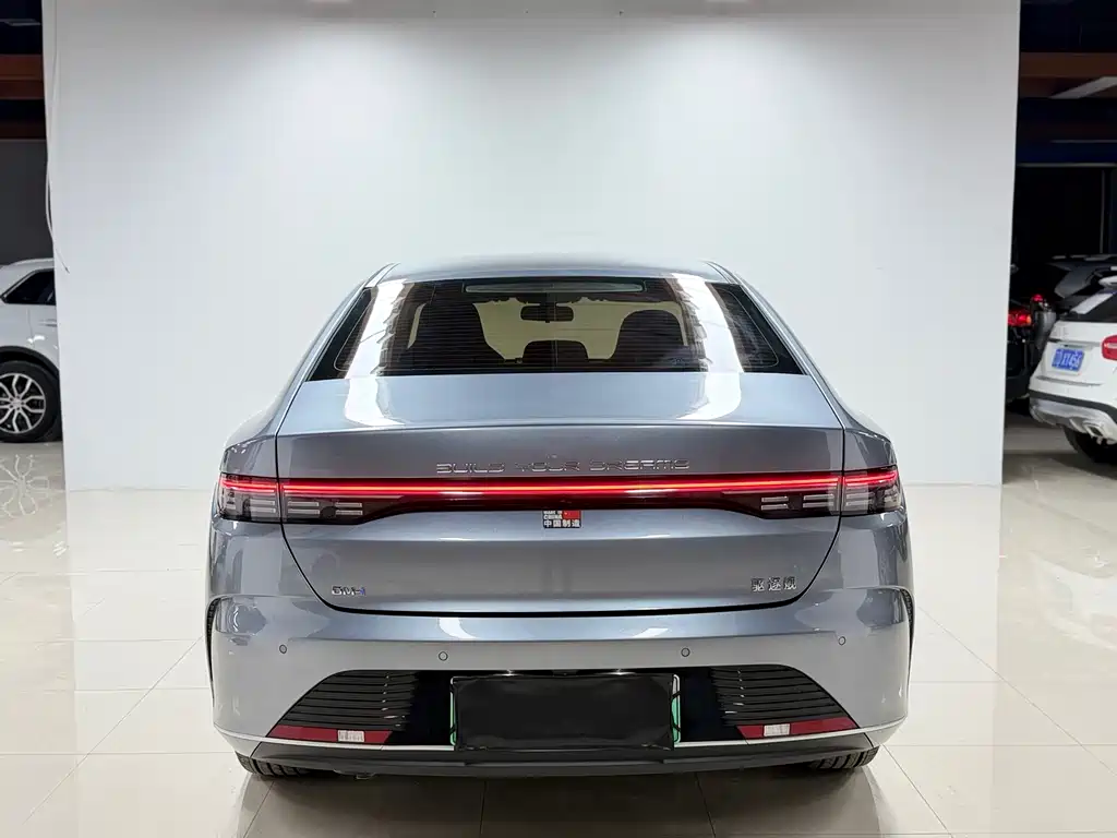 Destroyer 05 Glory DM-i 55 KM Luxury