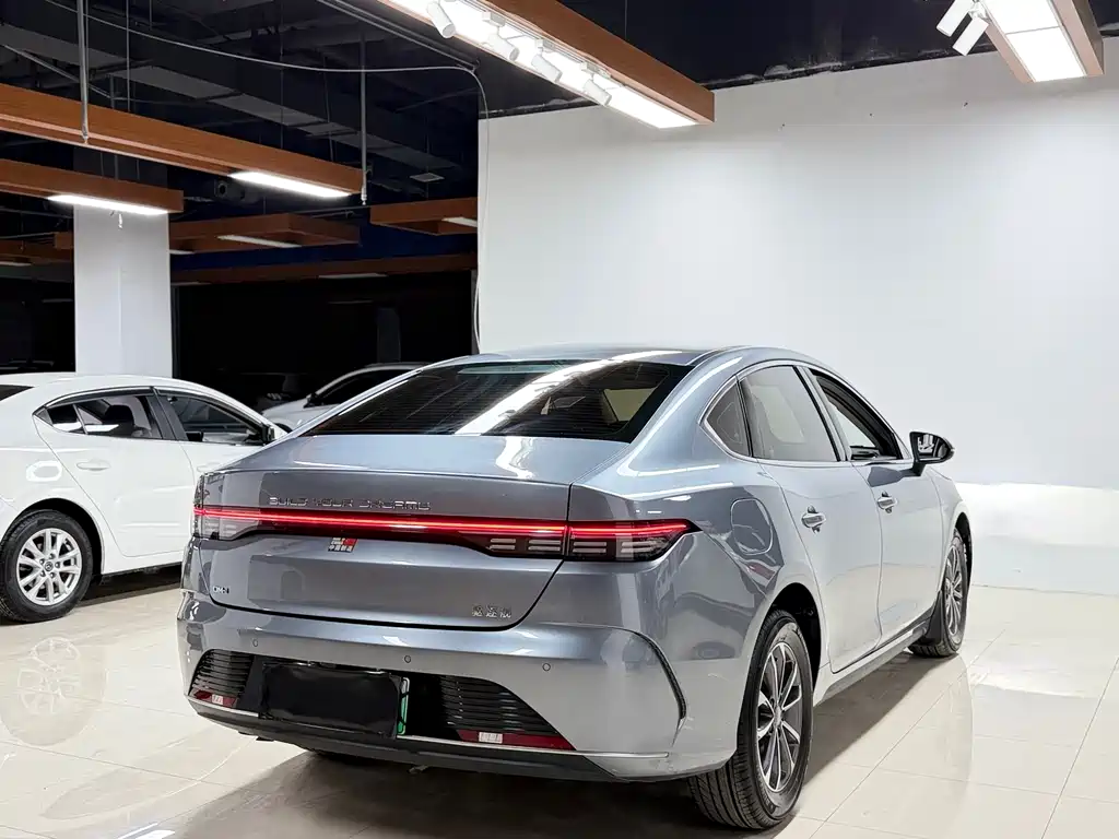Destroyer 05 Glory DM-i 55 KM Luxury