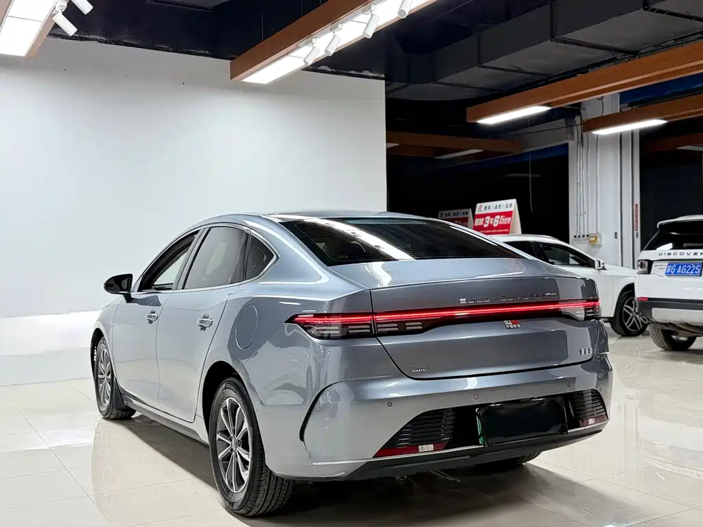 Destroyer 05 Glory DM-i 55 KM Luxury