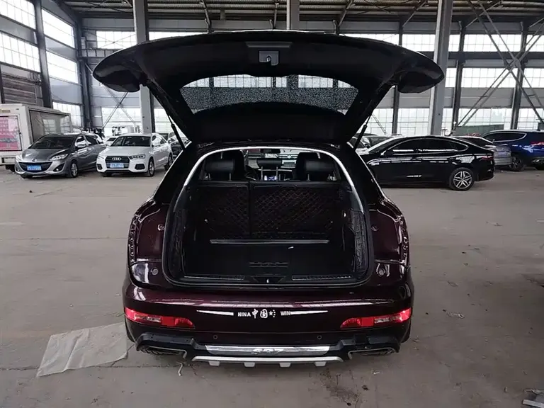 Zotye SR7 众泰SR7 2016款 1.5 T CVT魔方之心版 国V