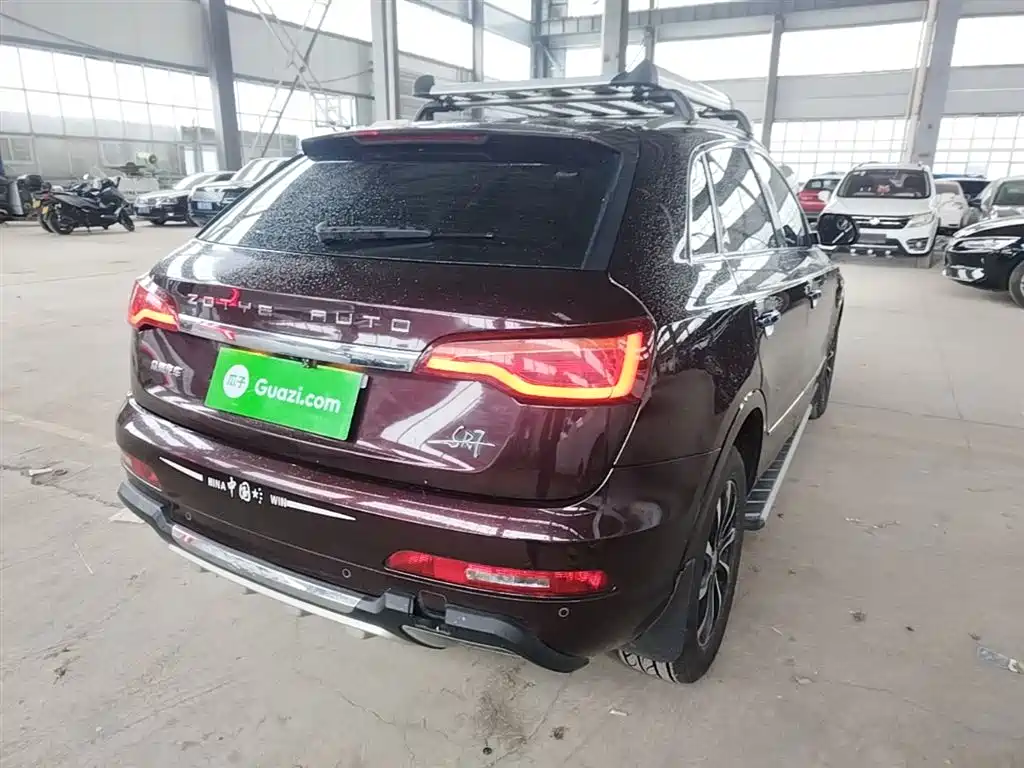 Zotye SR7 众泰SR7 2016款 1.5 T CVT魔方之心版 国V