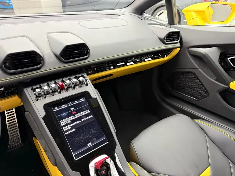 Lamborghini Huracán Huracán EVO RWD