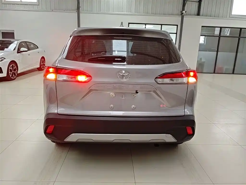 Corolla Cross 2.0 L Pioneer