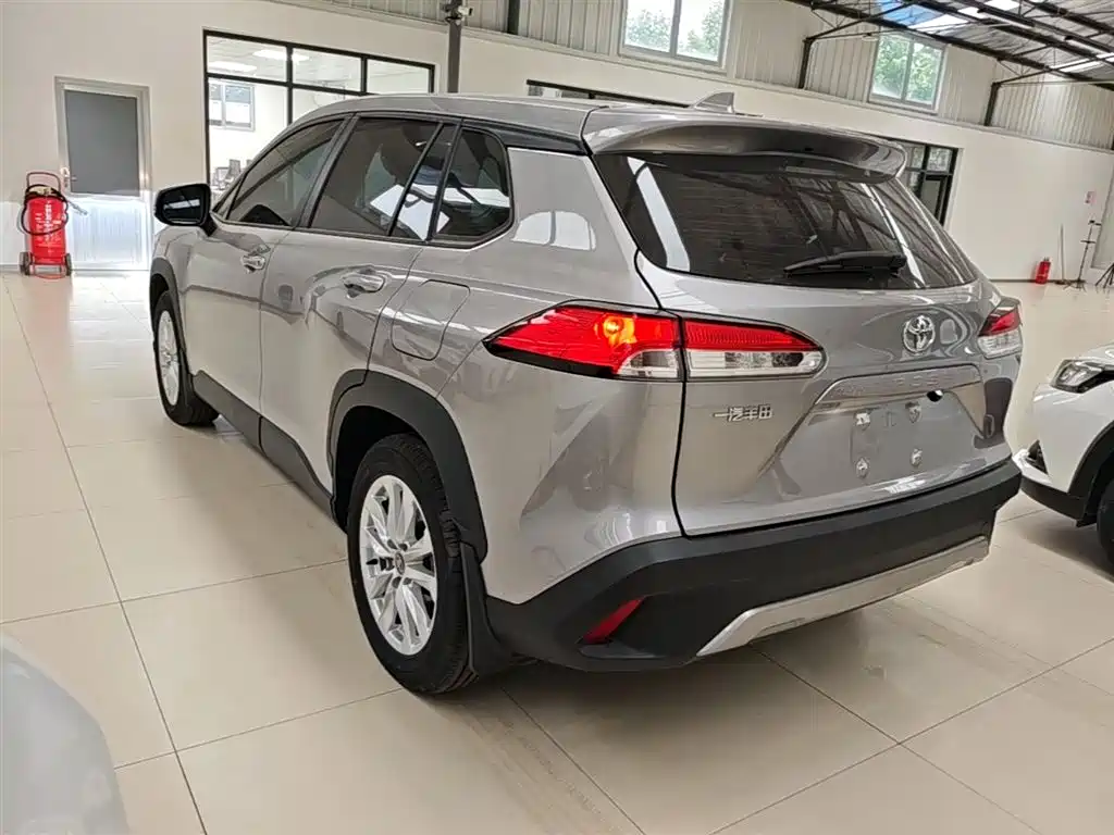 Corolla Cross 2.0 L Pioneer