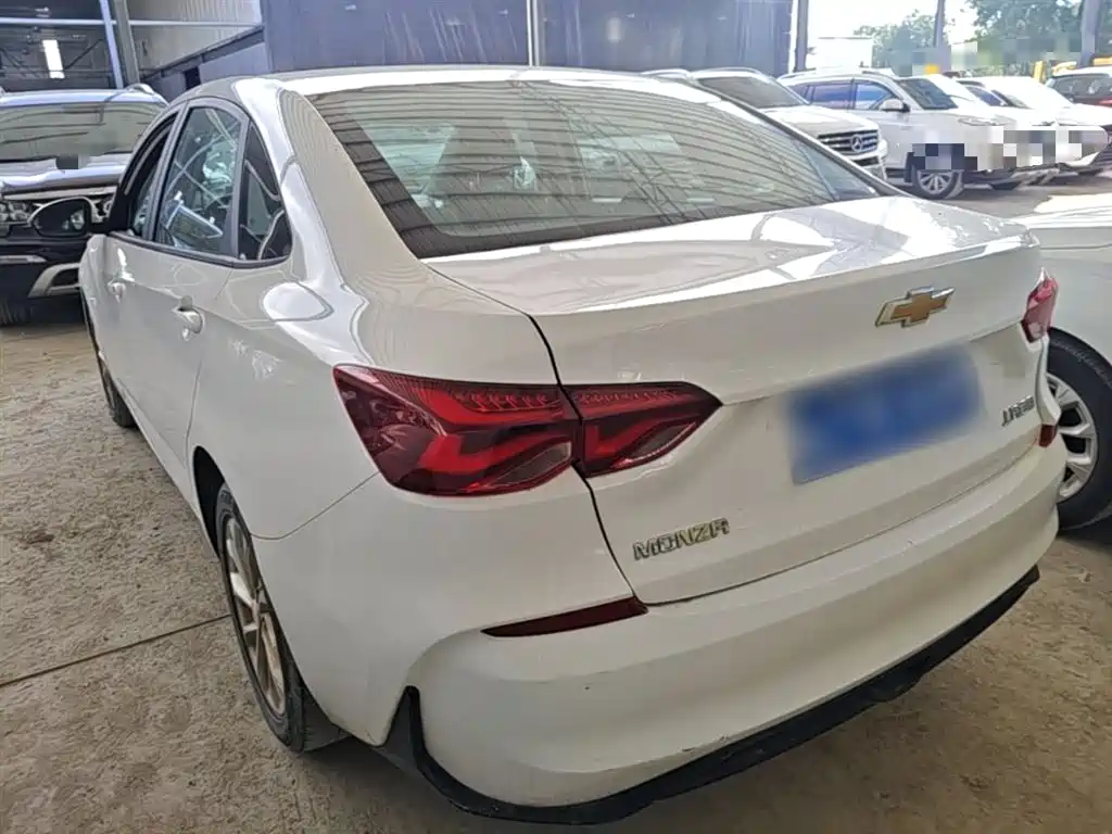 Monza 1.5 L DCT Pleasure