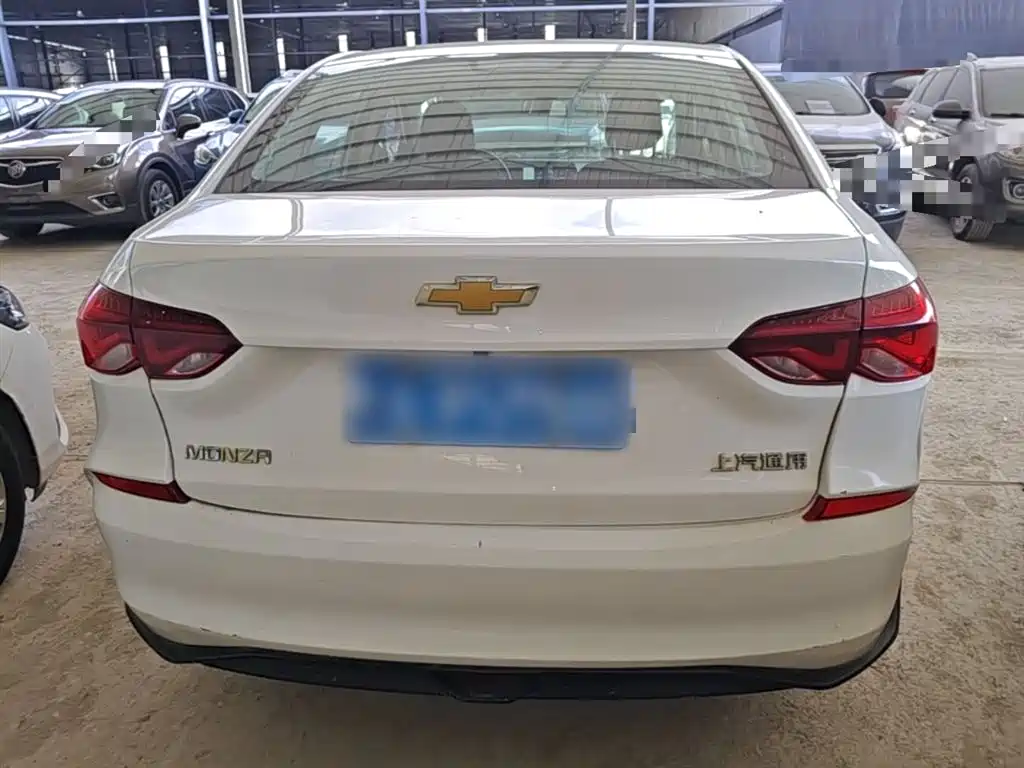Monza 1.5 L DCT Pleasure