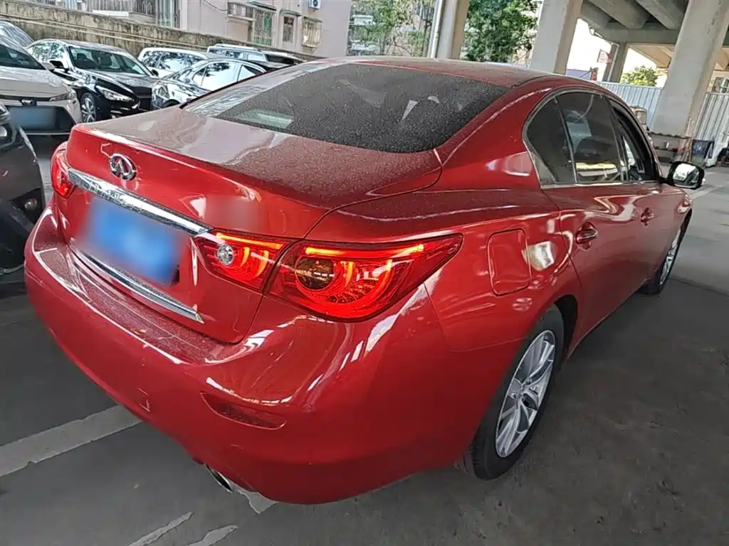 Infiniti Q50 L 英菲尼迪Q50 L 2015款 2.0 T 豪华版