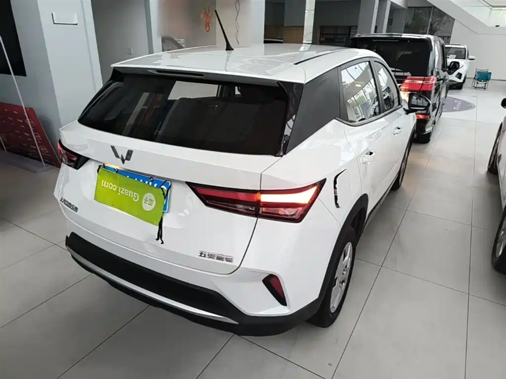 Wuling Xingchi 1.5 L CVT Smooth Cool
