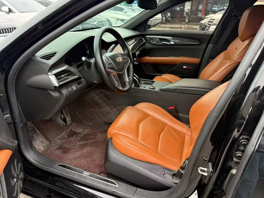 Cadillac CT6 28 T Luxury