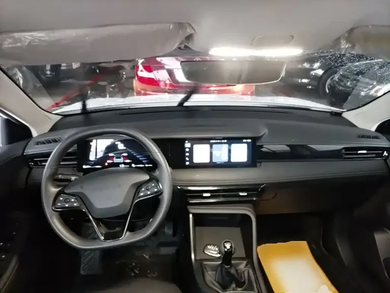 Roewe i5 1.5 L Manual Comfort Enjoyment