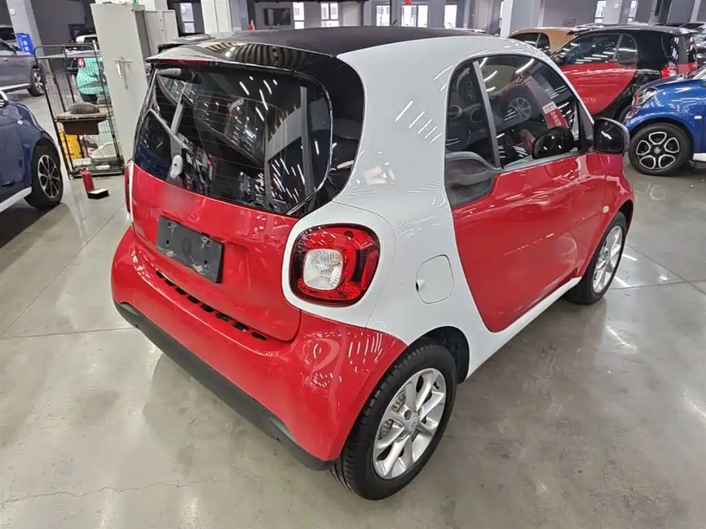 smart fortwo 1.0 L 52 kW Hardtop Agile