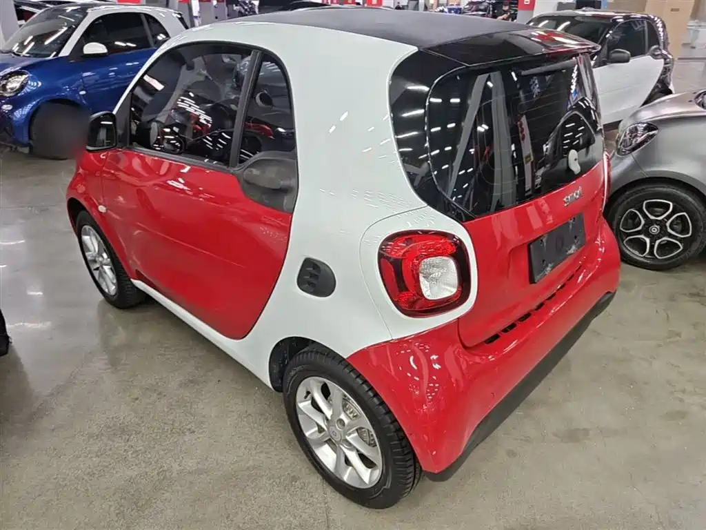 smart fortwo 1.0 L 52 kW Hardtop Agile