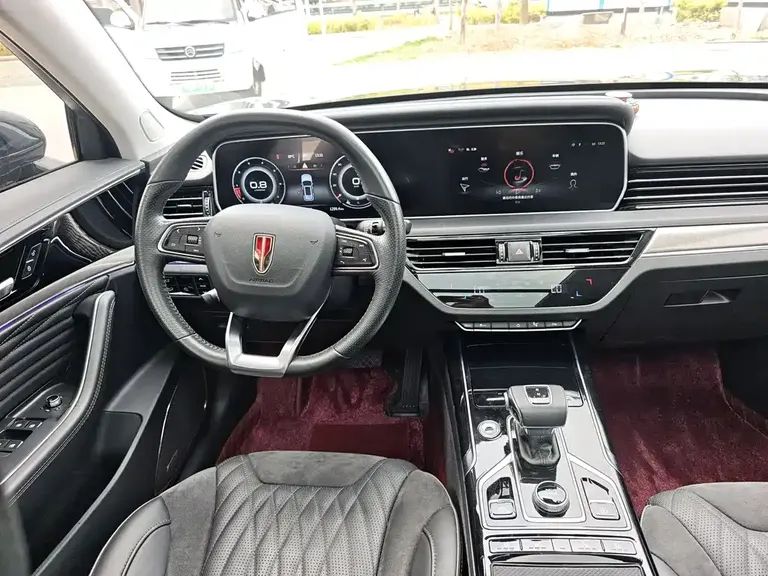 Hongqi HS5 Facelift 2.0 T Connected Flagship Enjoyment 4 WD