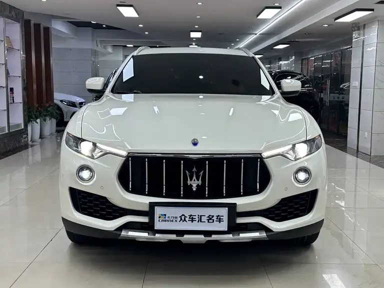 Maserati Levante 3.0 T Standard