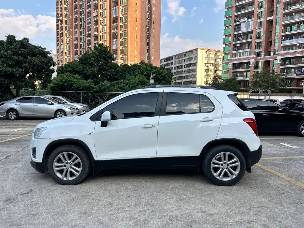 Tracker 1.4 T Manual 2 WD Comfort
