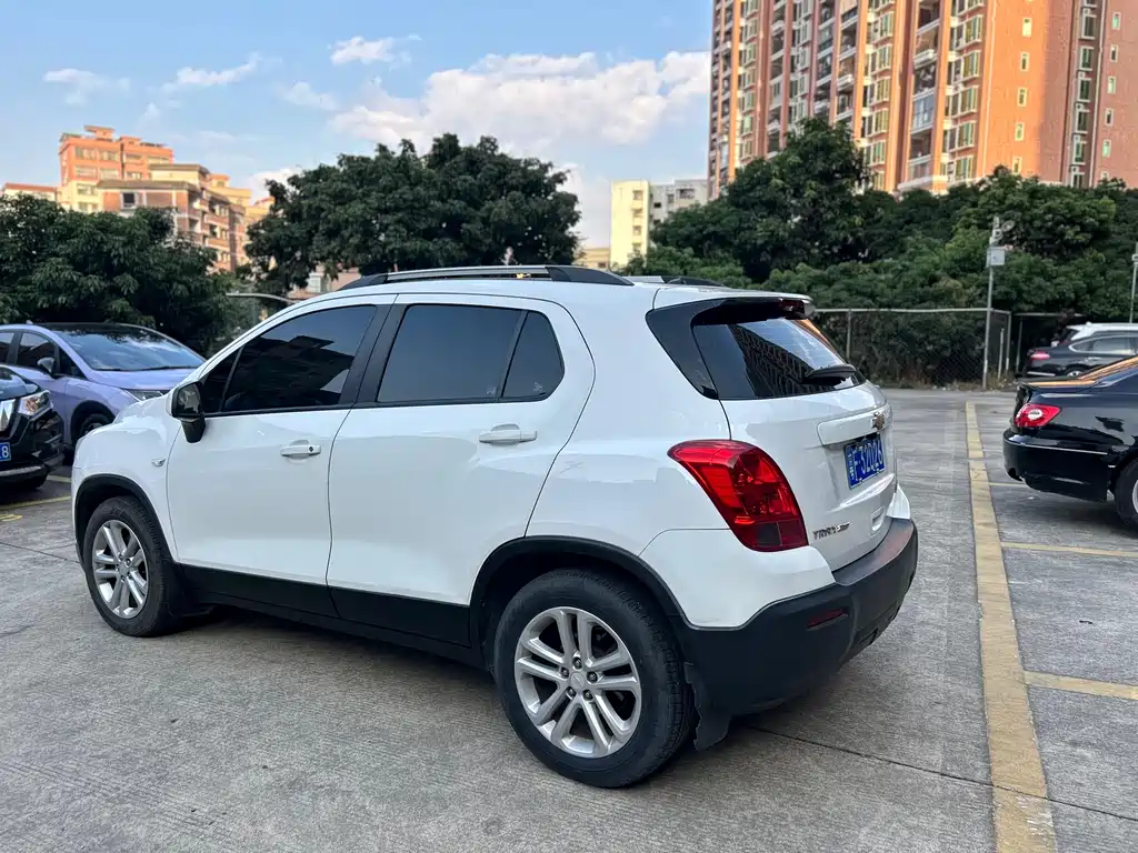 Tracker 1.4 T Manual 2 WD Comfort