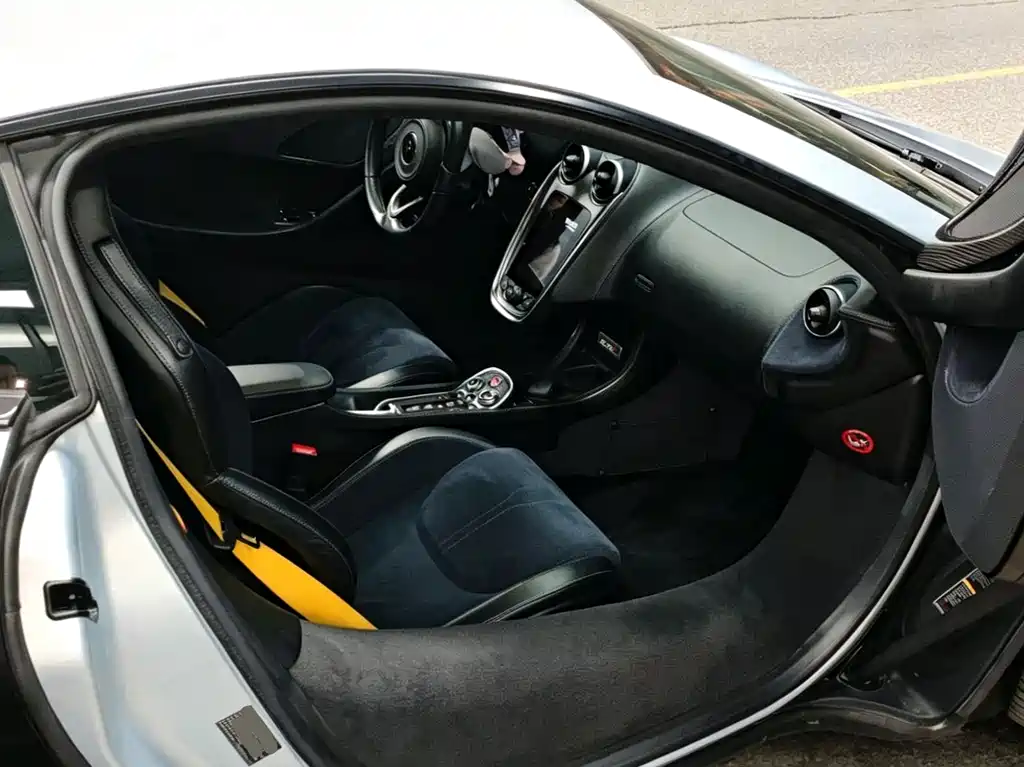 McLaren 570 570 S 3.8 T Coupe