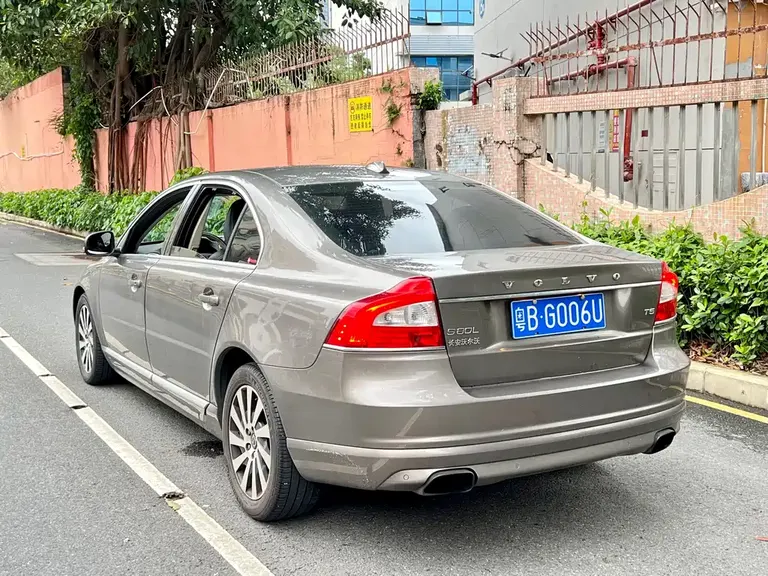 Volvo S80 L 2.0 T T5 Smart Ease