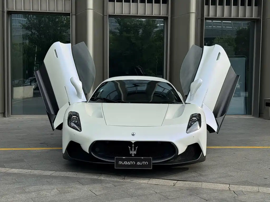 Maserati MC20 3.0 T Standard