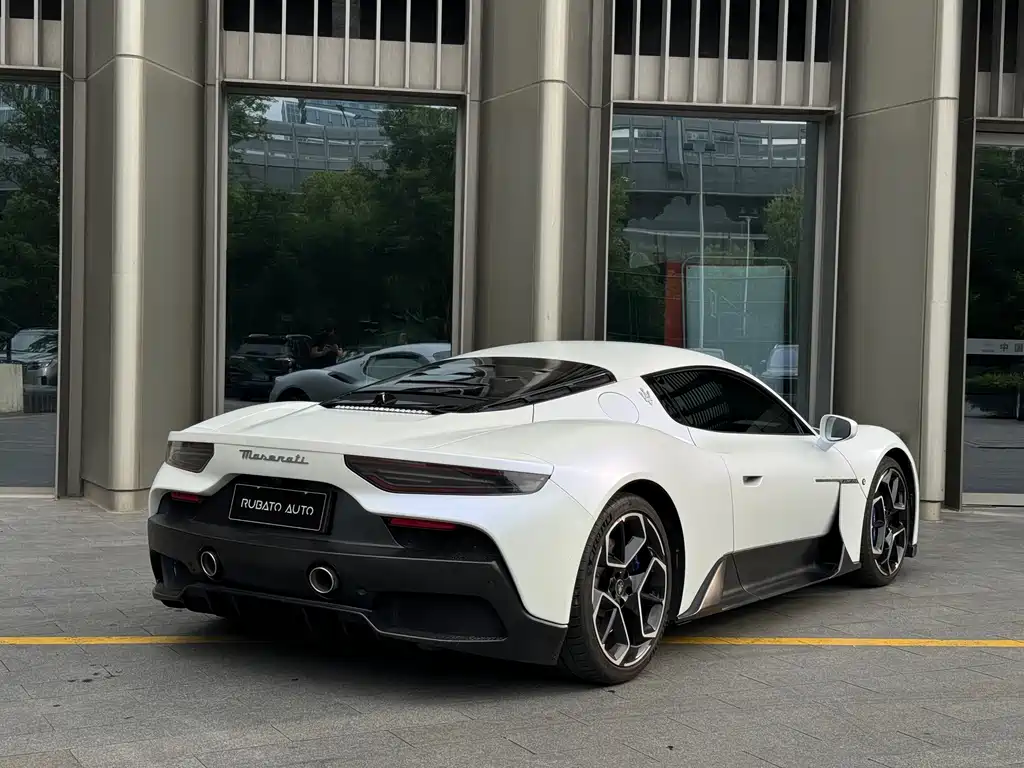 Maserati MC20 3.0 T Standard