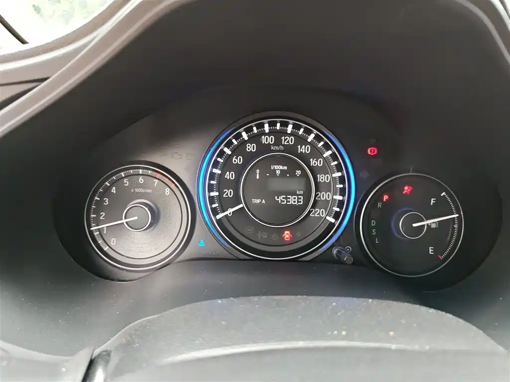 Crider 1.8 L CVT Comfort Special