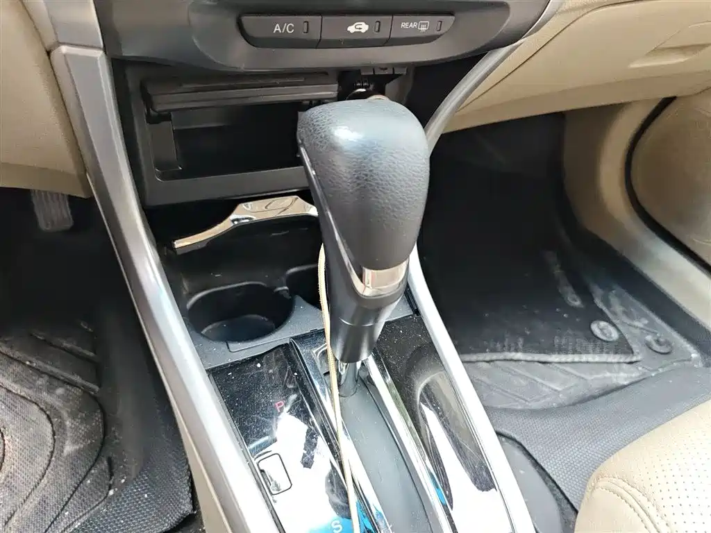 Crider 1.8 L CVT Comfort Special