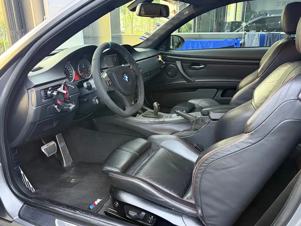 BMW M3 M3 2-door Carbon Fiber Roof
