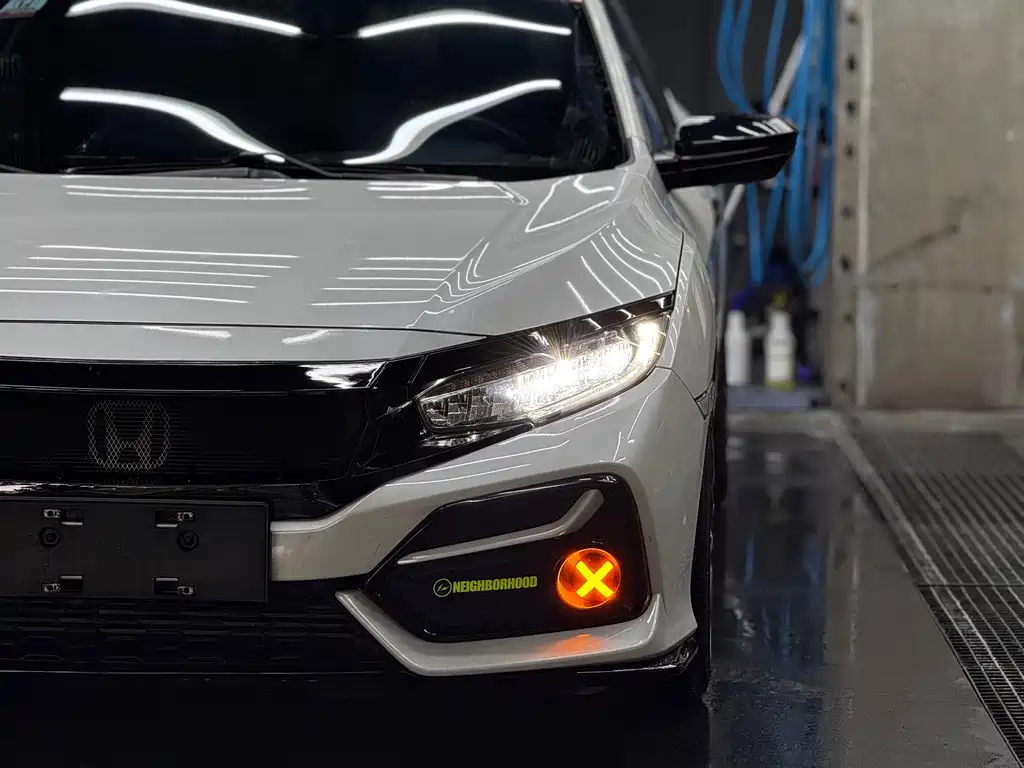 Civic HATCHBACK 220 TURBO CVT Trend Cool Control