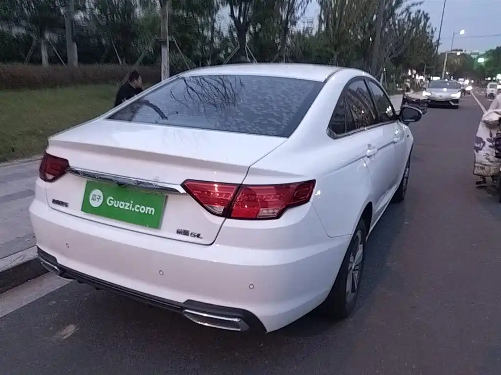 Emgrand GL 1.4 T Manual Elite Smart Enjoyment