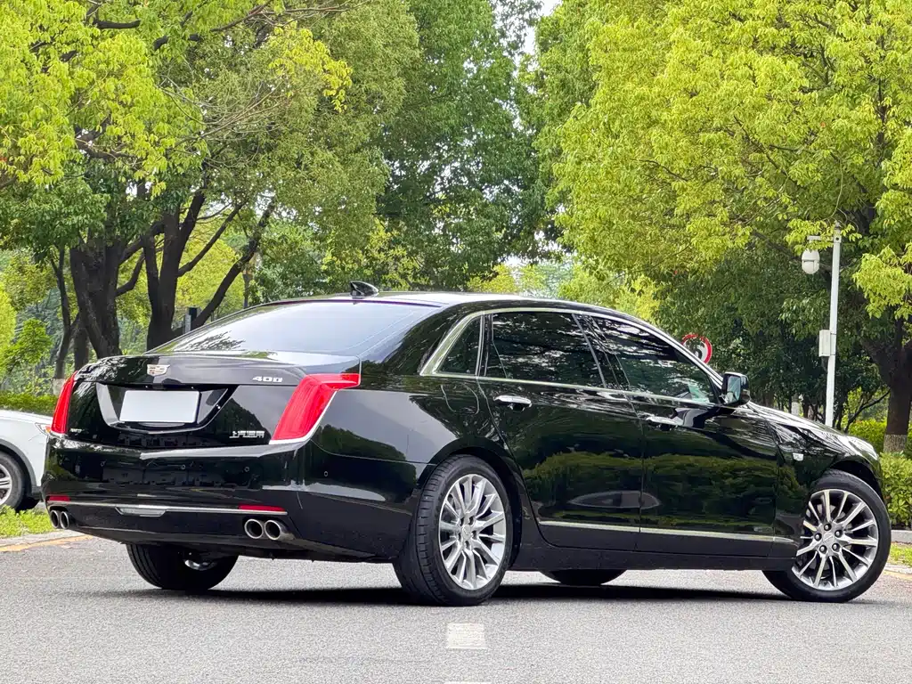 Cadillac CT6 凯迪拉克CT6 2017款 40 T 铂金版