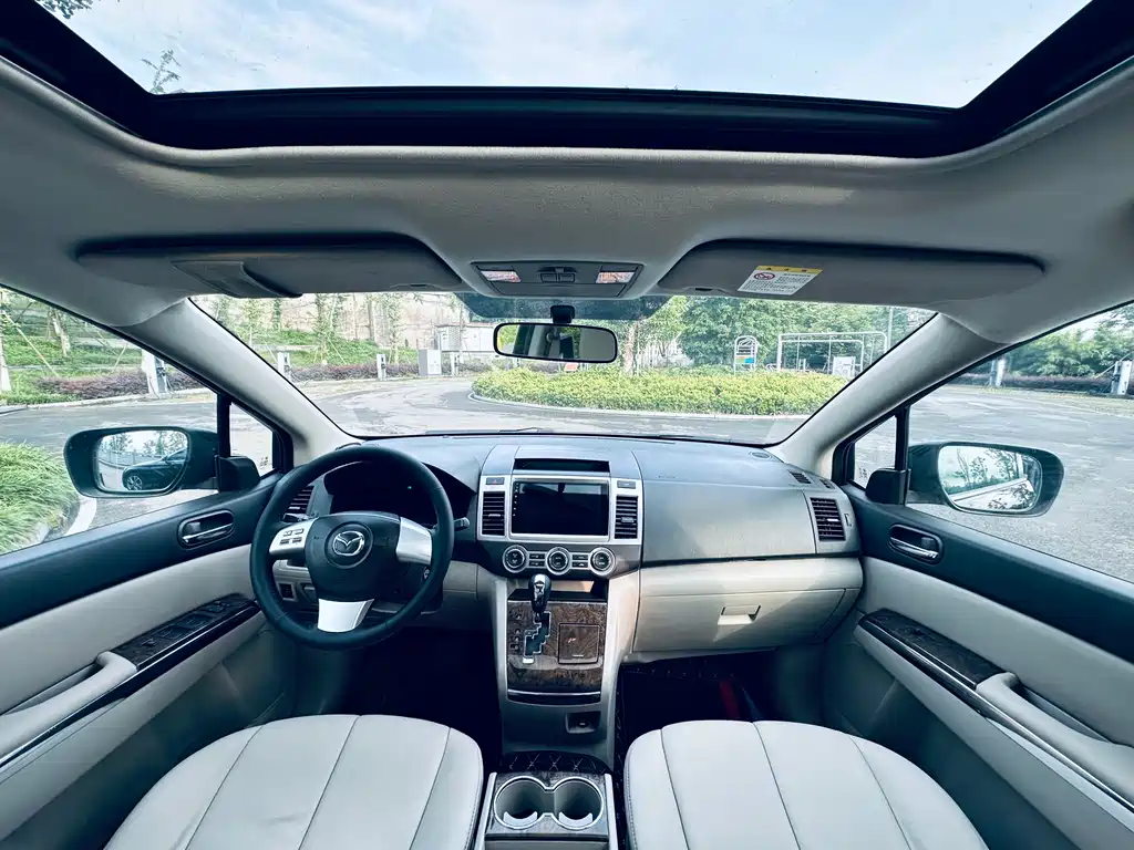 Mazda 8 马自达8 2011款 2.3 L 尊贵版