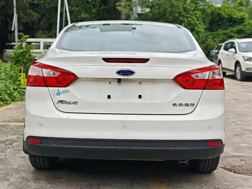 Focus Sedan 1.6 L Auto Style