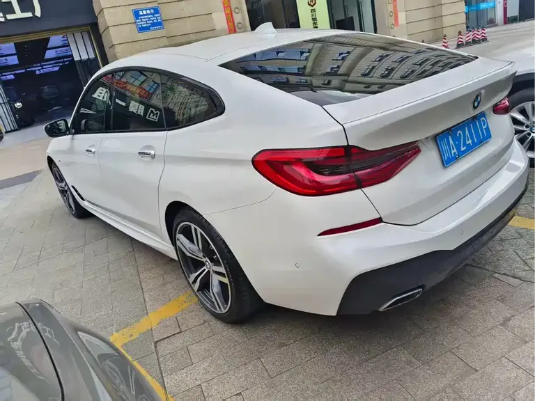 BMW 6 Series GT 640 i xDrive M Sport Package