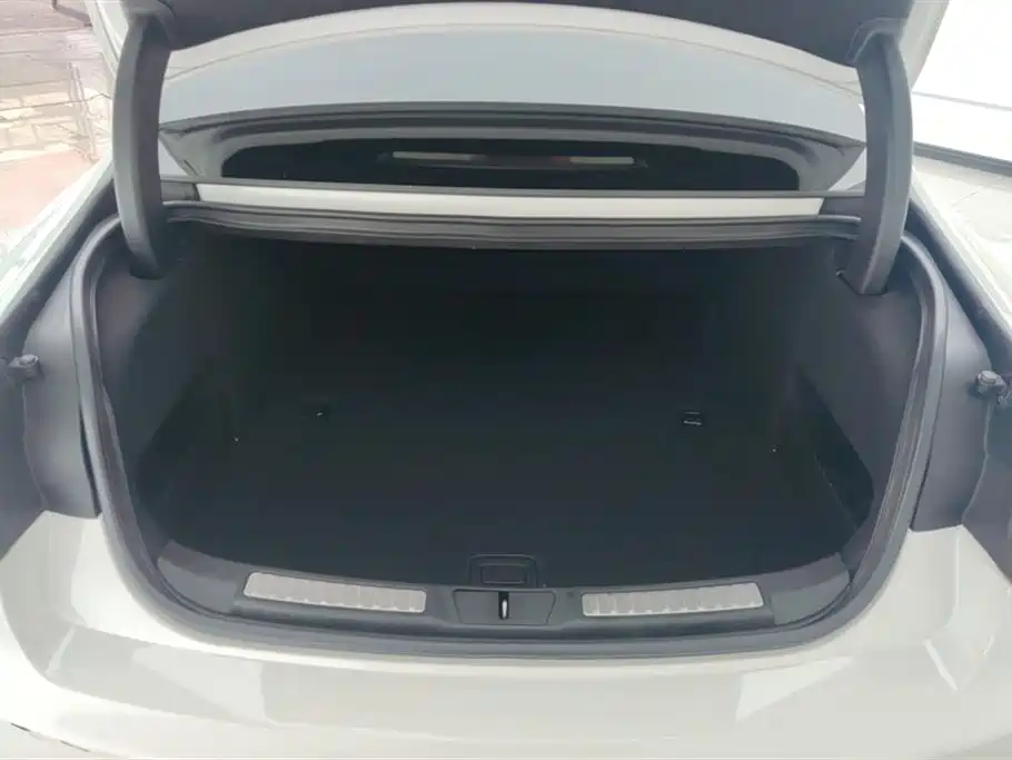 Lincoln Continental 2.0 T 2 WD Premium CN-VI