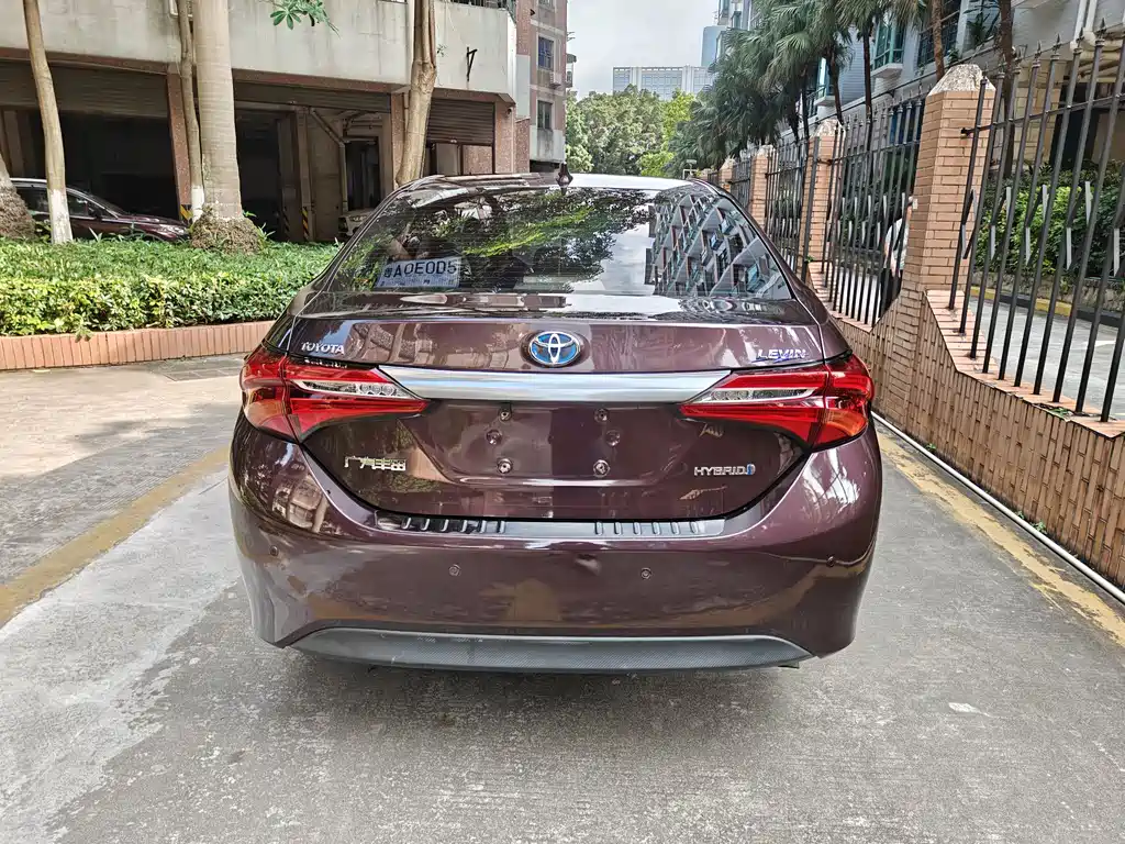 Levin Facelift Dual Engine 1.8 H GS E-CVT Elite Sunroof CN-V