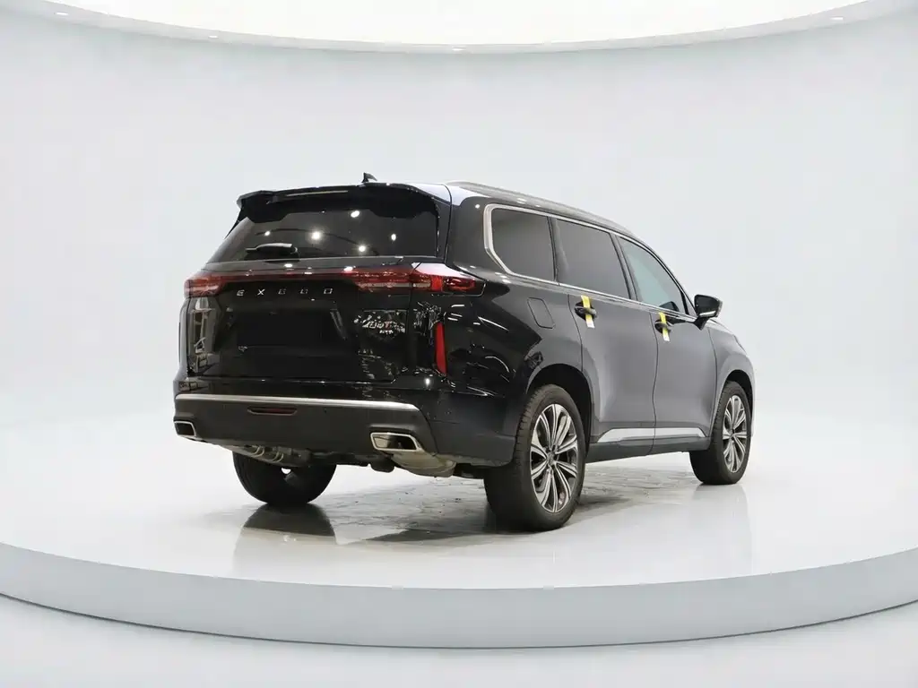 Exeed Lanyue 400 T 2 WD Stellar 7-seat