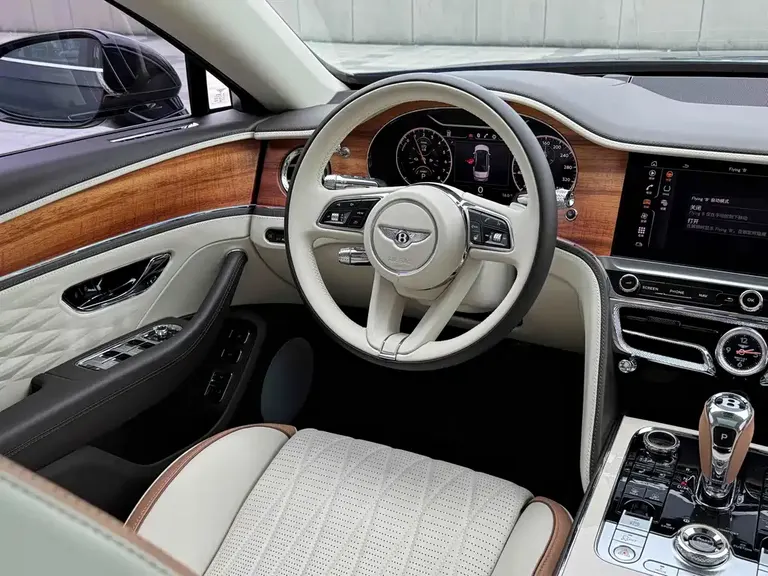Bentley Flying Spur PHEV 2.9 T V6 Hybrid