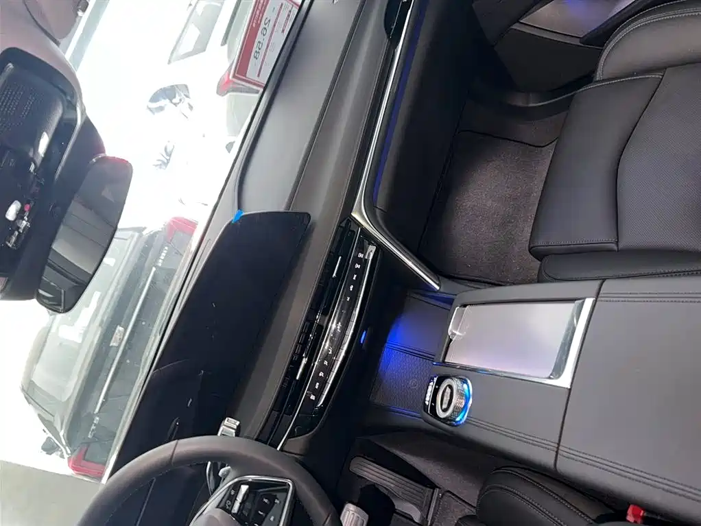 Cadillac CT6 凯迪拉克CT6 2026款 28 T 臻享版