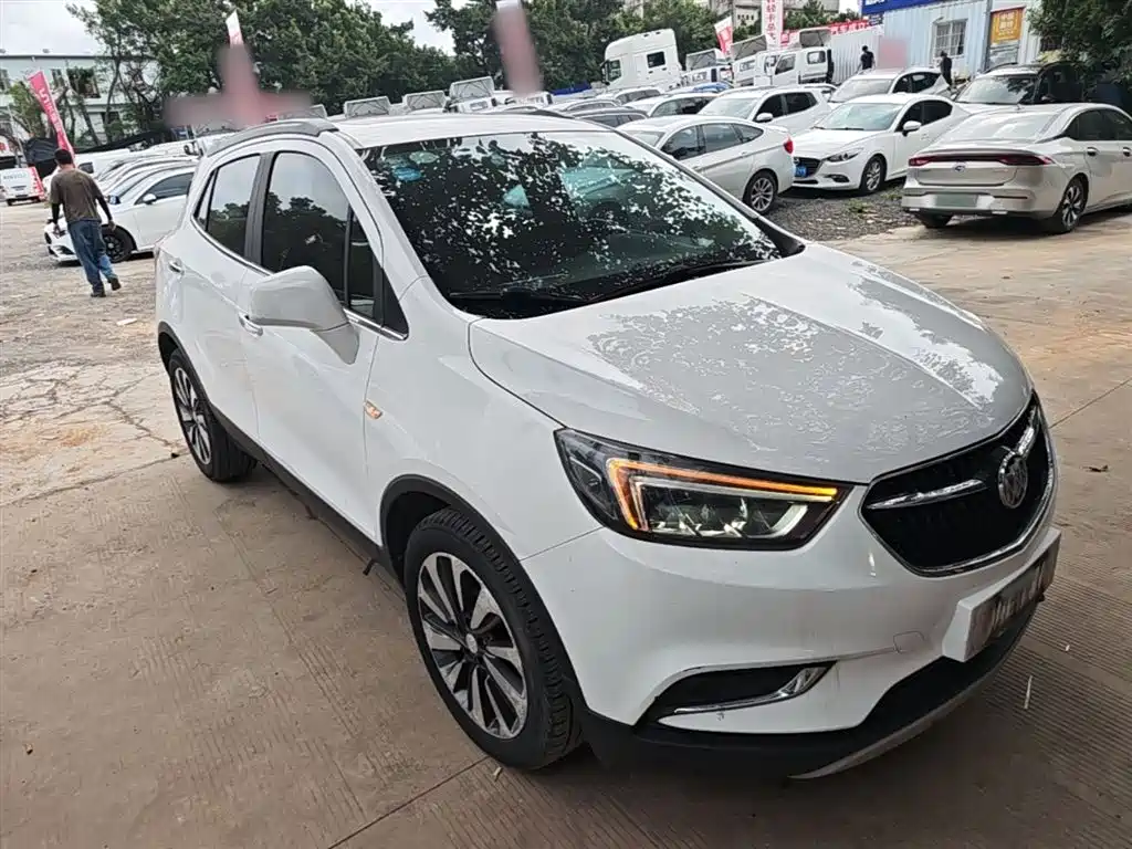 Encore 18 T Auto 2 WD Urban Elite