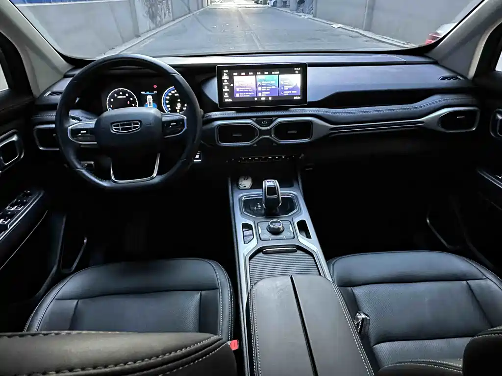 Haoyue 1.8 TD DCT Flagship 7-seat