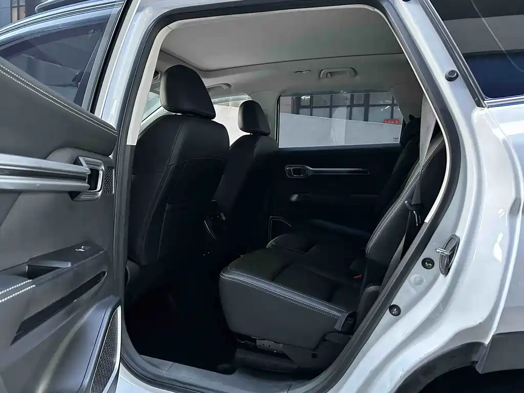 Haoyue 1.8 TD DCT Flagship 7-seat