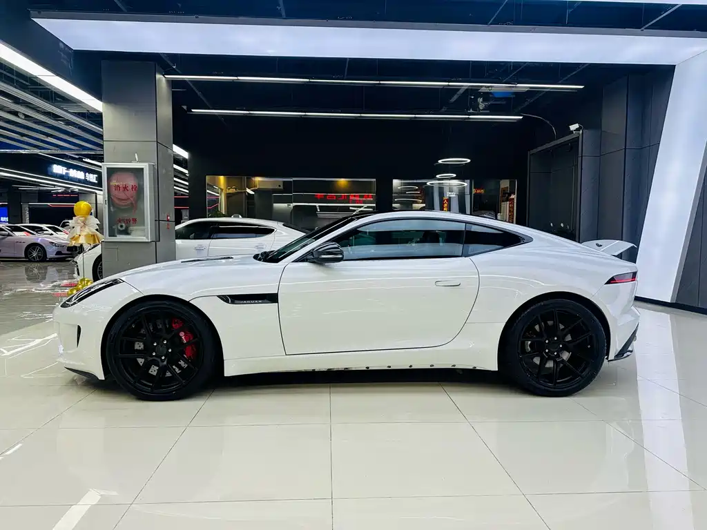 Jaguar F-TYPE 3.0 SC Hardtop